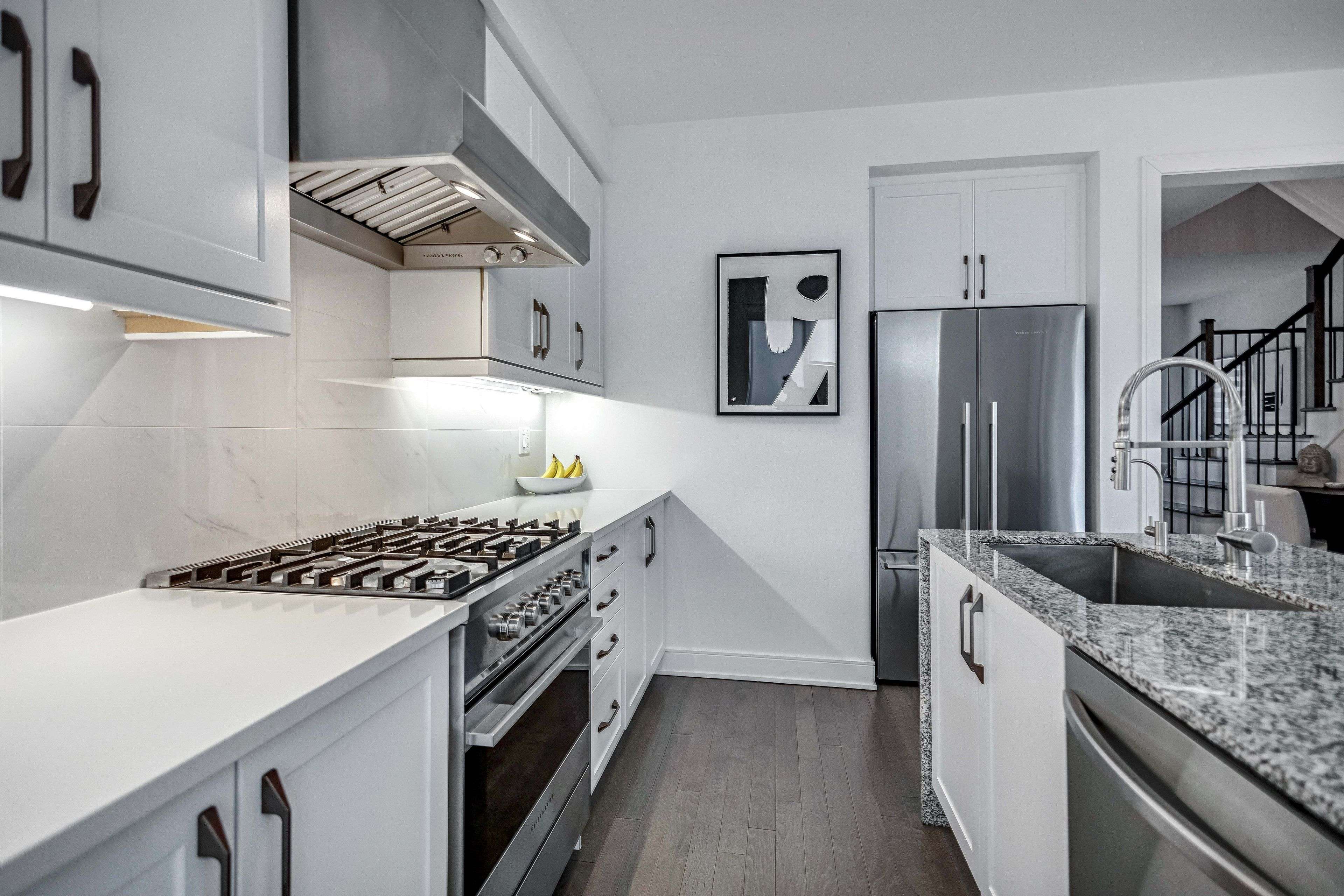 2497 Littlefield CRES, Oakville, ON L6M 5L9