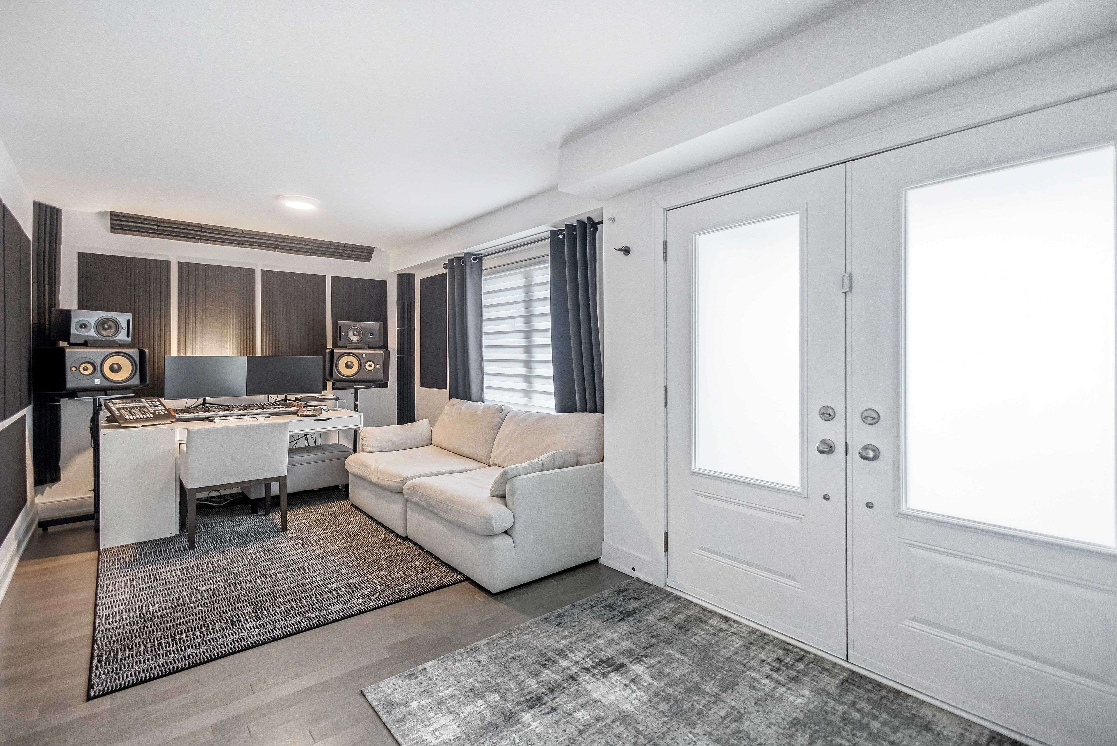 2497 Littlefield CRES, Oakville, ON L6M 5L9