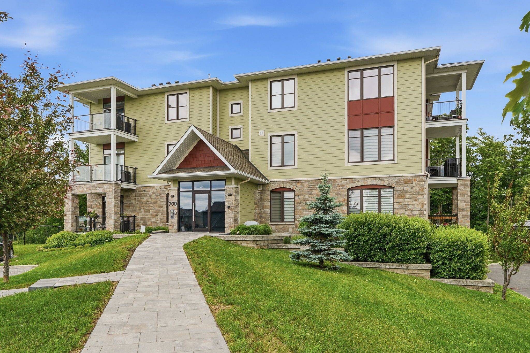 700 DU RIVAGE ST #104, Clarence-rockland, ON K4K 1K4
