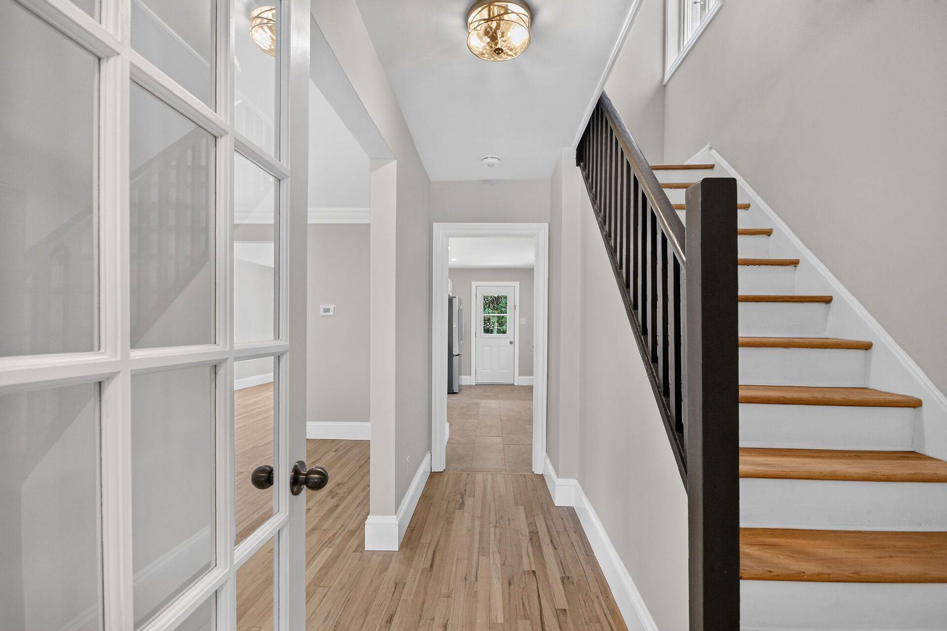 1104 Aldea AVE, Billings Bridge - Riverside Park And Area, ON K1H 8C2