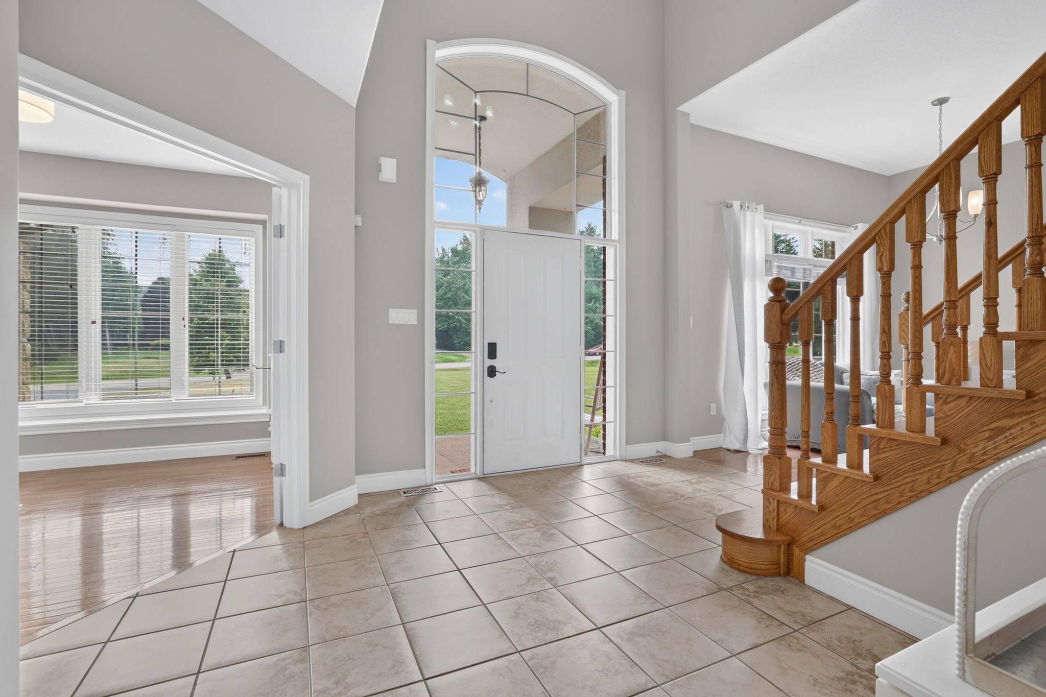 24 Brookhaven CRES, East Garafraxa, ON L9W 7L9