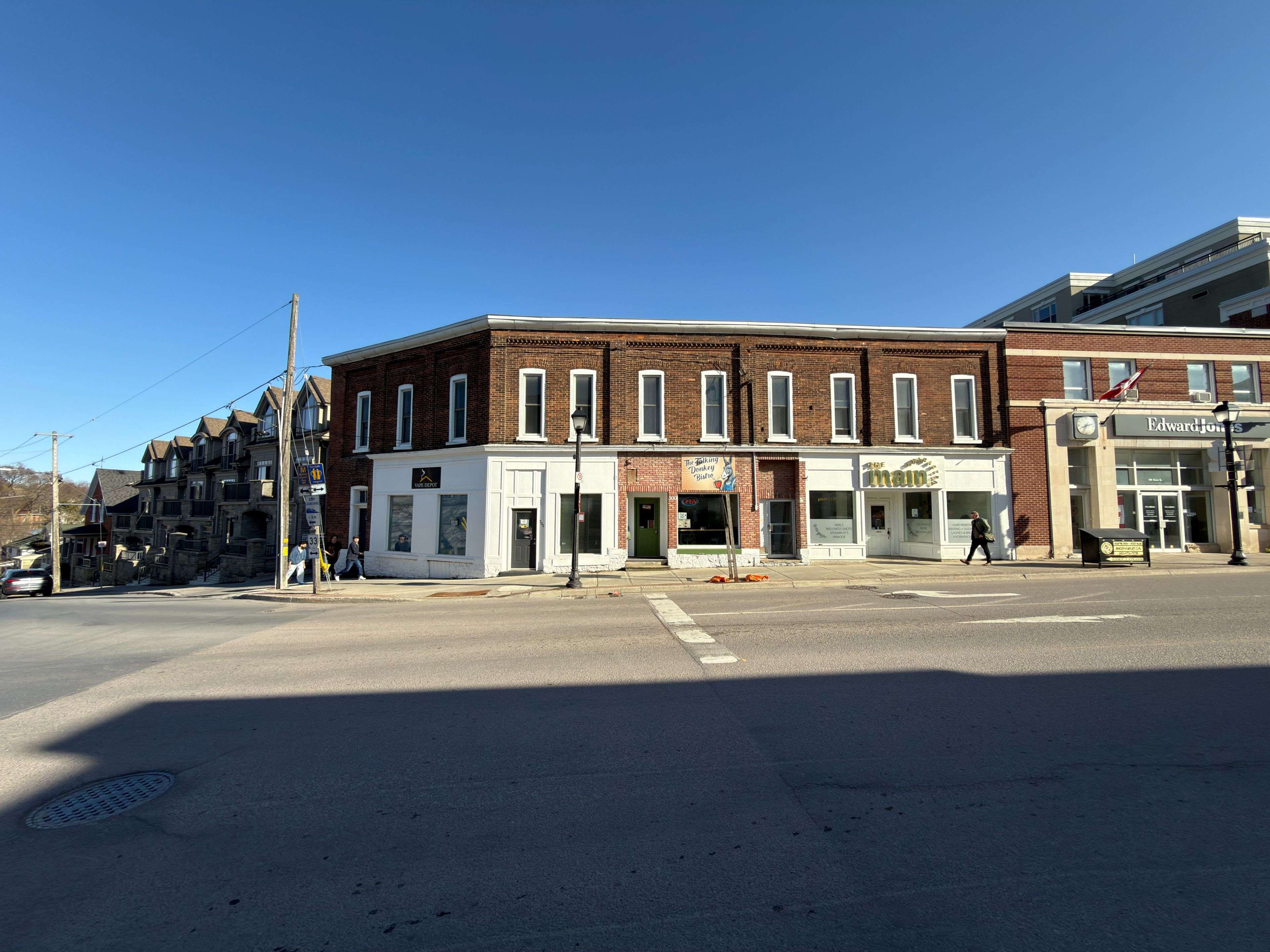 302 Picton Main ST, Prince Edward County, ON K0K 2T0