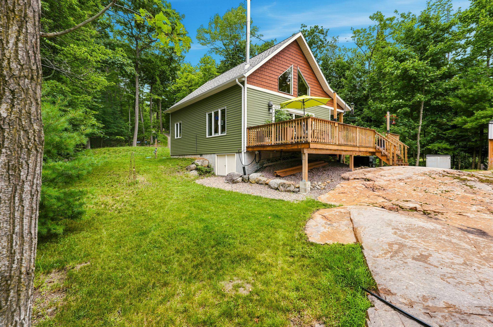 37 Grace LN, Carling, ON P0G 1G0