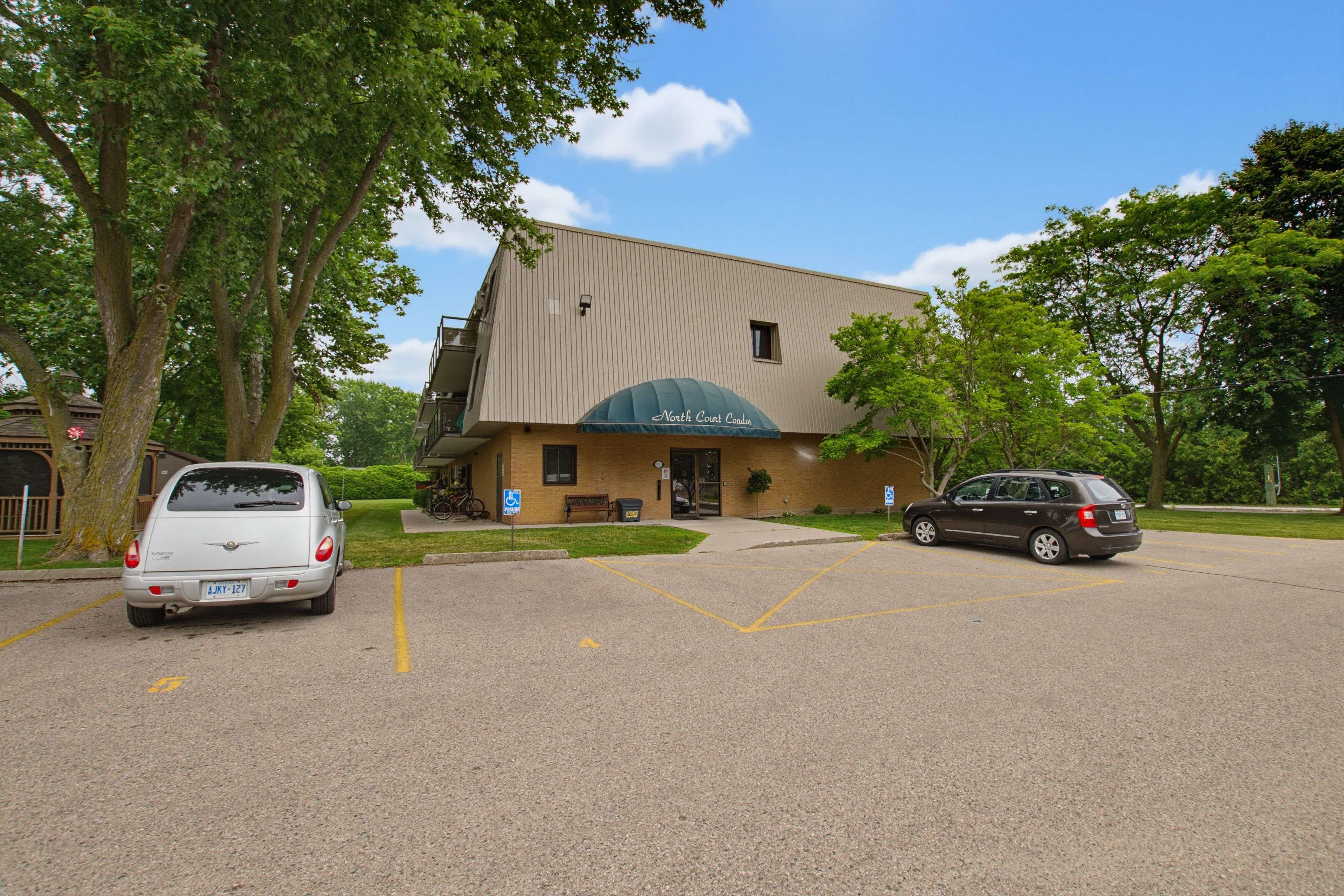 91 Spruce ST W #104, Aylmer, ON N5H 1B4