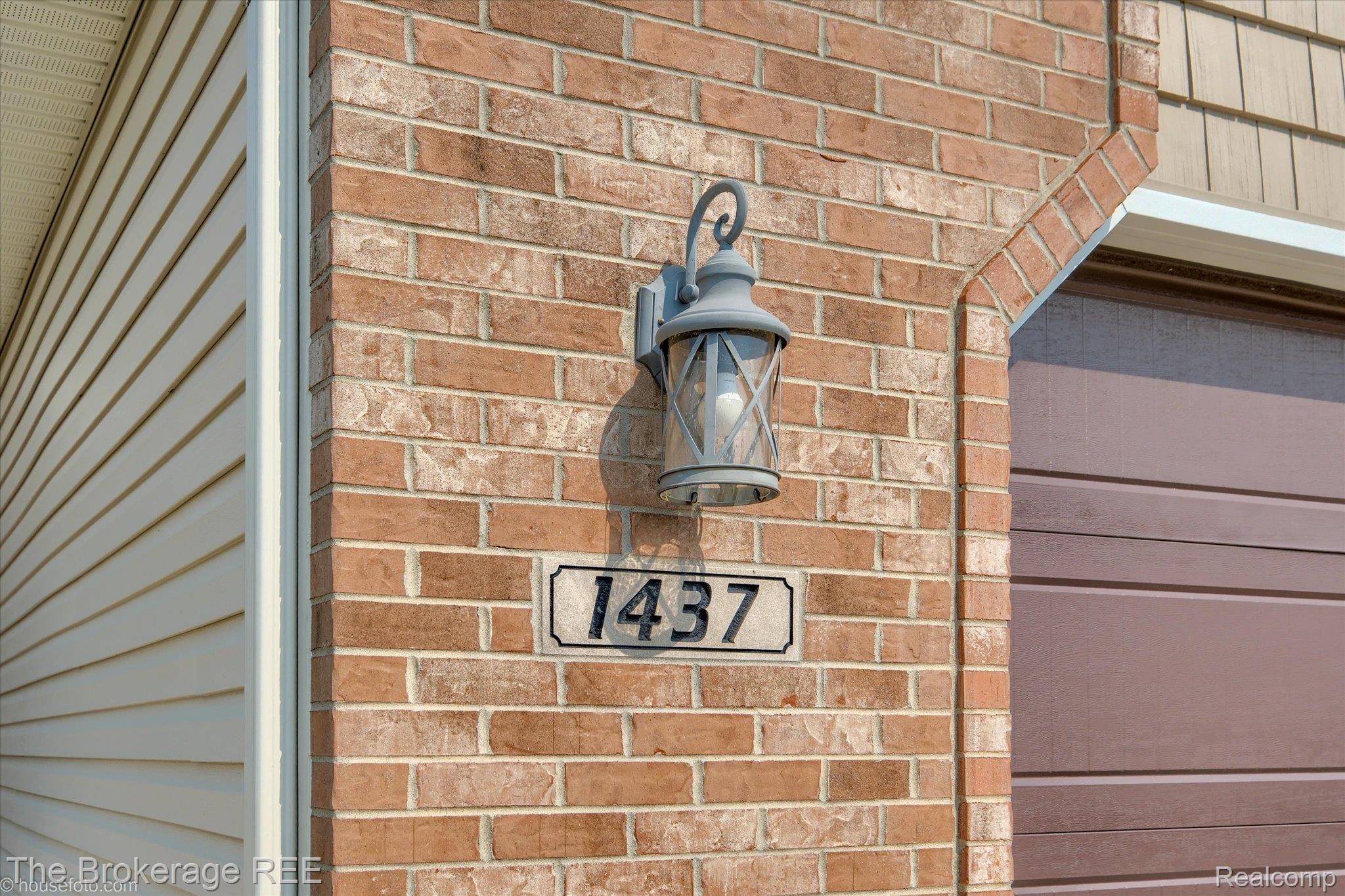 1437 Pondview DR, Davison Township, MI 48423