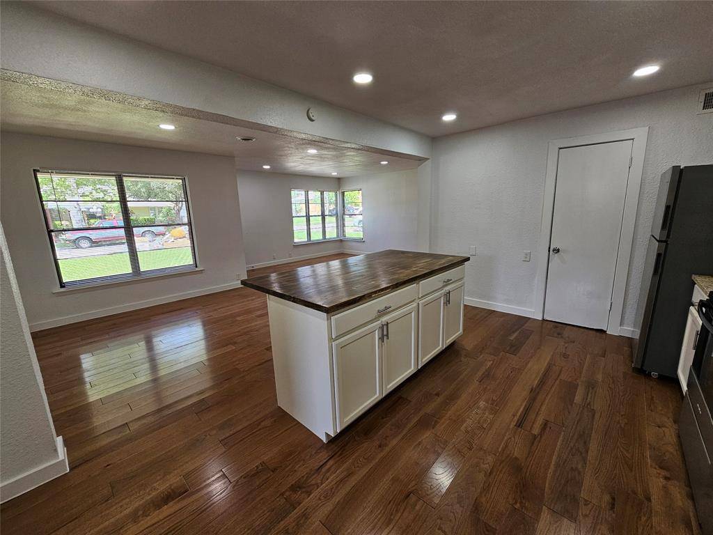2402 Housley Drive, Dallas, TX 75228