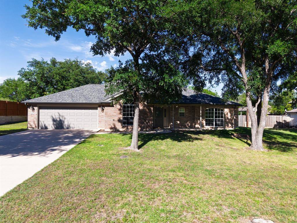 1909 Diamond Ridge Drive, Lampasas, TX 76550