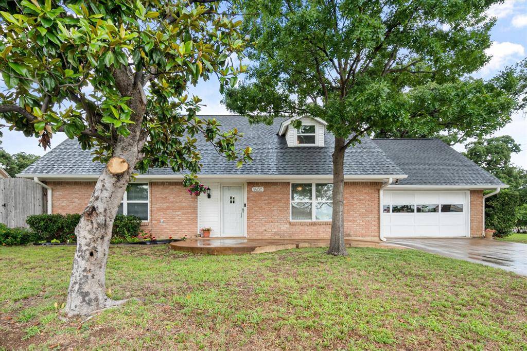 1600 Miller Court, Pantego, TX 76013