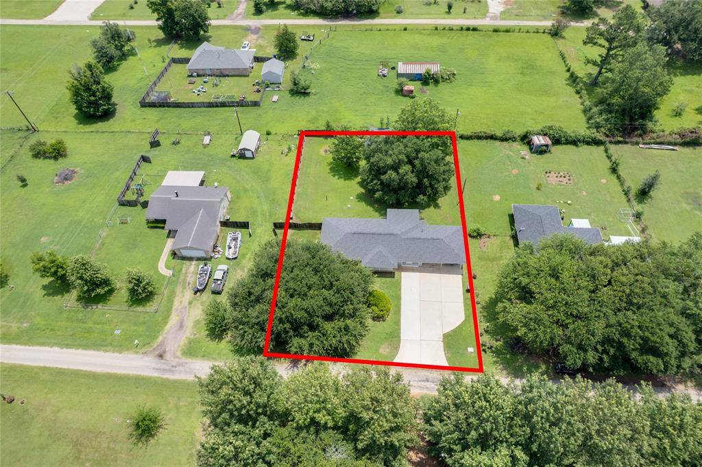 109 County Road 1224, Mount Pleasant, TX 75455
