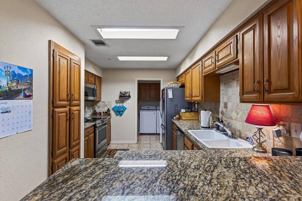 521 Blanco Drive, Mesquite, TX 75150