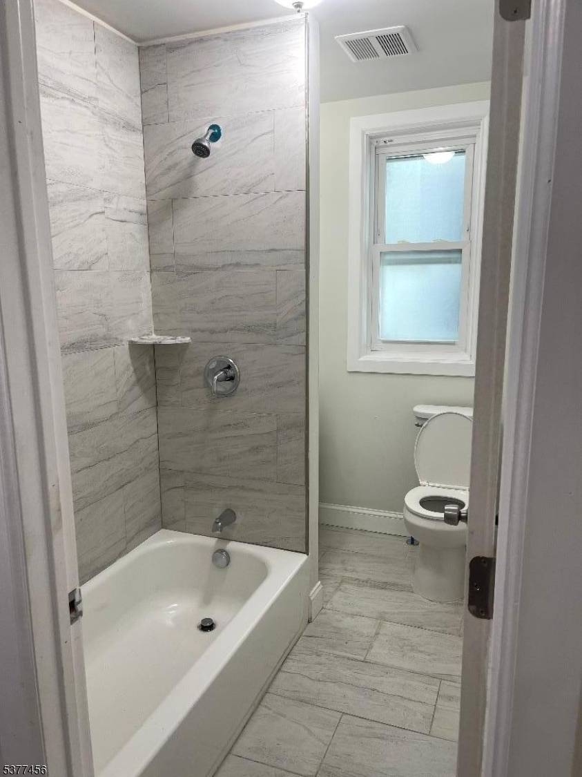 154 Johnson Ave, Newark City, NJ 07108