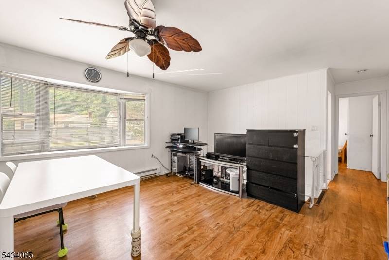 11 Tobyhanna Trl, Hopatcong Boro, NJ 07843