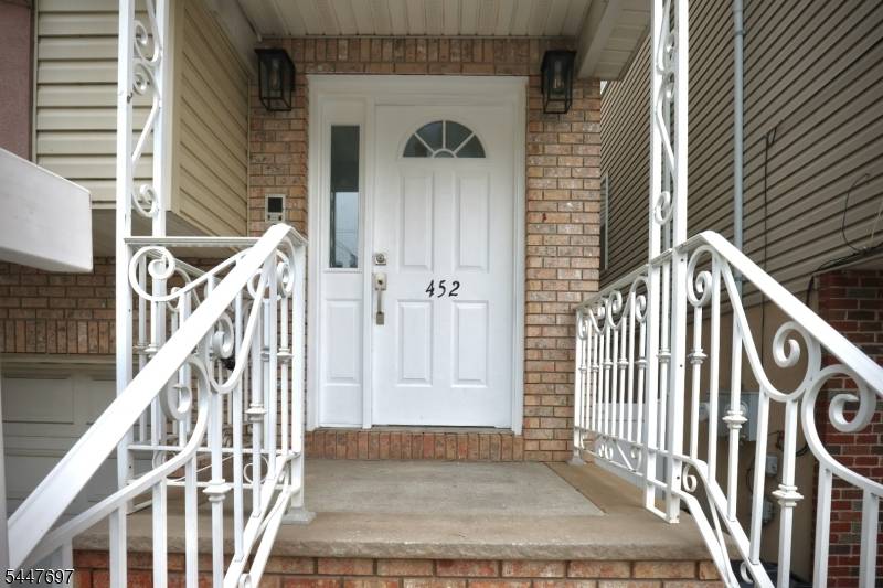 452 Marshall St #2, Elizabeth City, NJ 07206