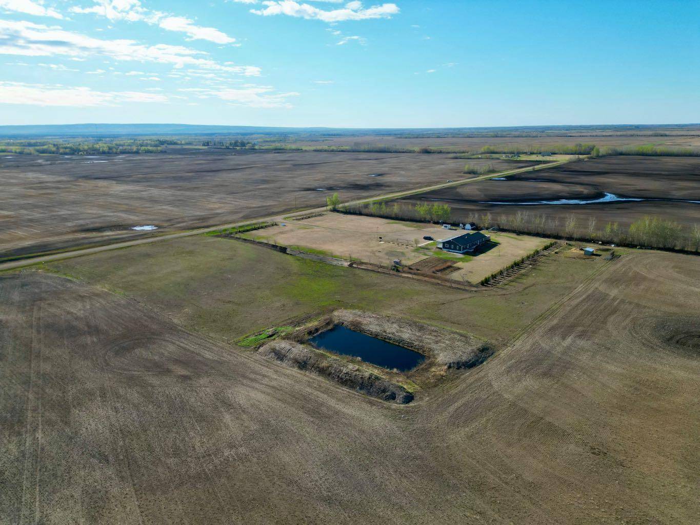 104244 Rge Rd 182, La Crete, AB T0H2H0