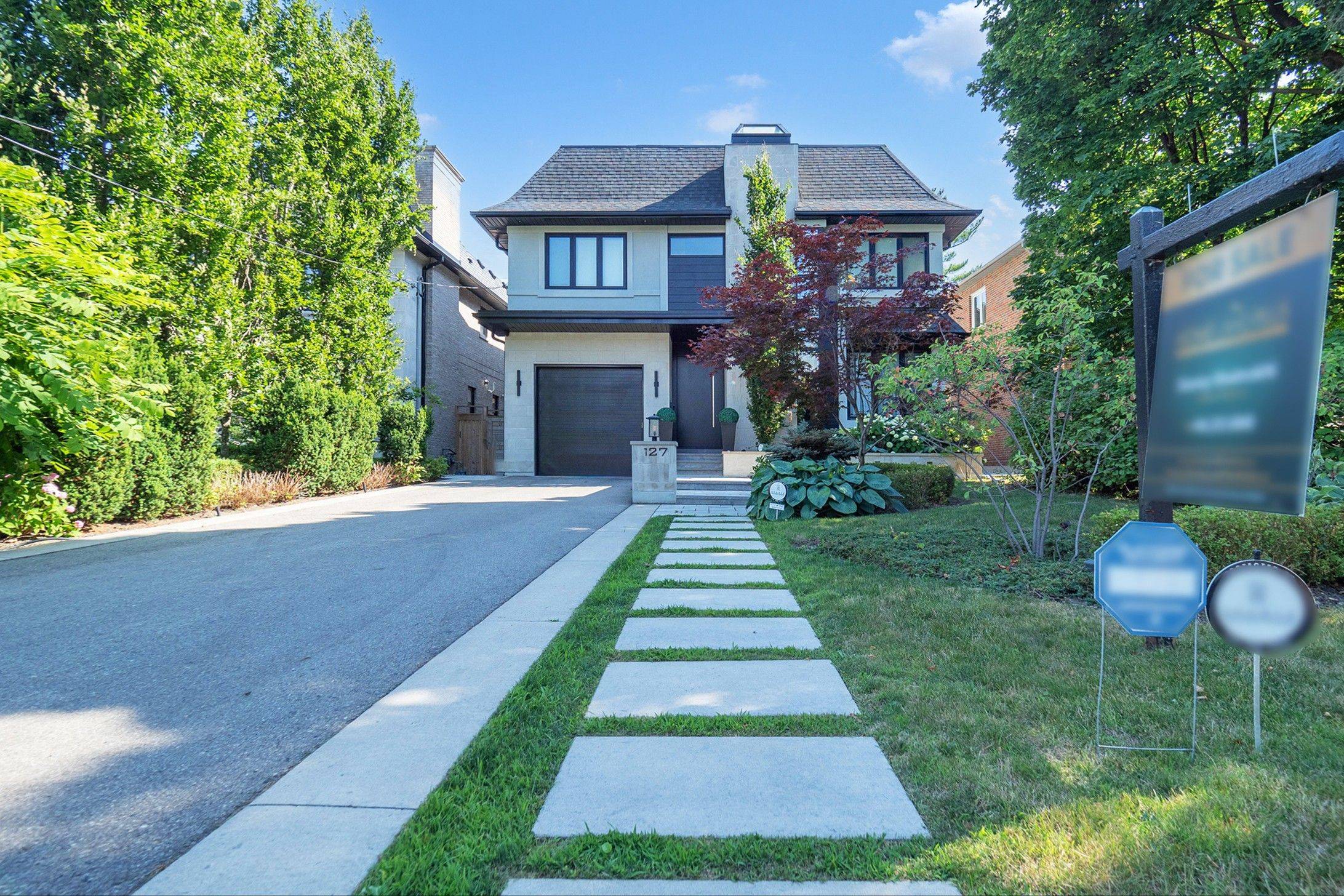 127 Ridley BLVD, Toronto C04, ON M5M 3L8