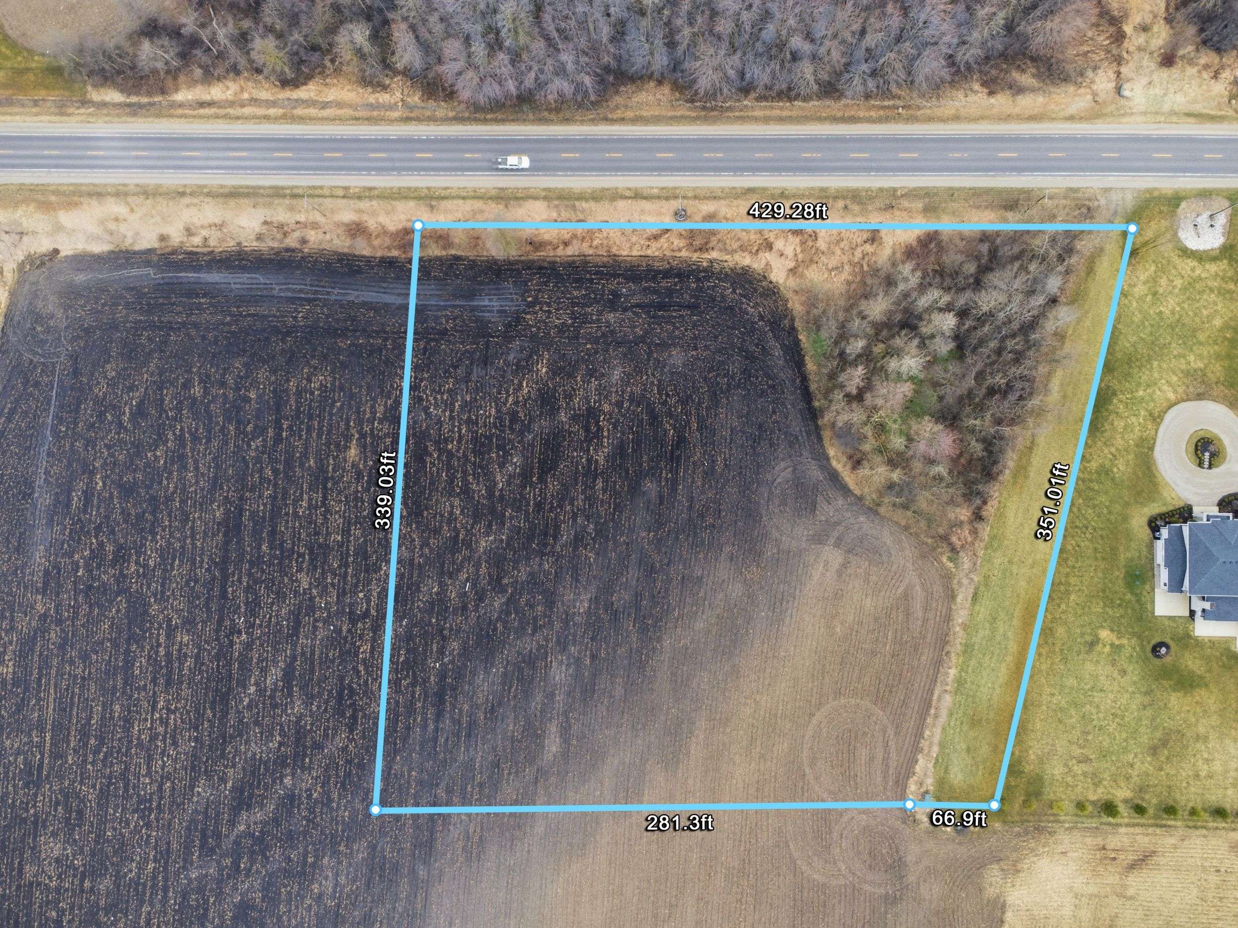 9 Wellington RD, Mapleton, ON N0G 2T0