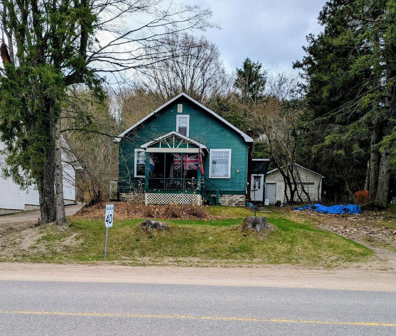 20 Newcastle ST, Minden Hills, ON K0M 2K0