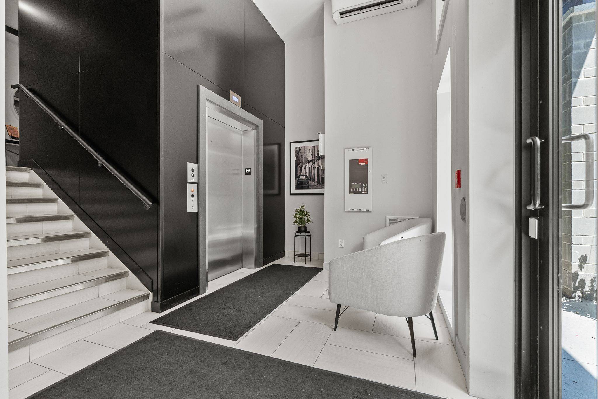 120 Cortile Private #101, Blossom Park - Airport And Area, ON K1V 2S8