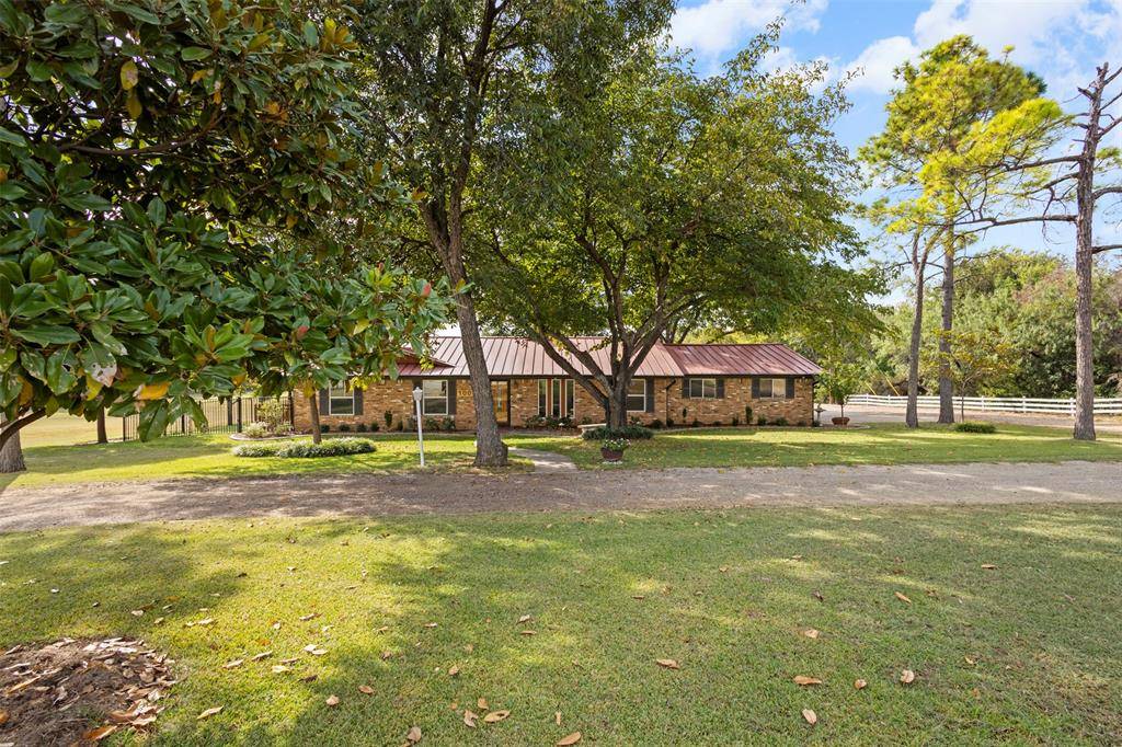 1009 W Interstate20, Grand Prairie, TX 75052