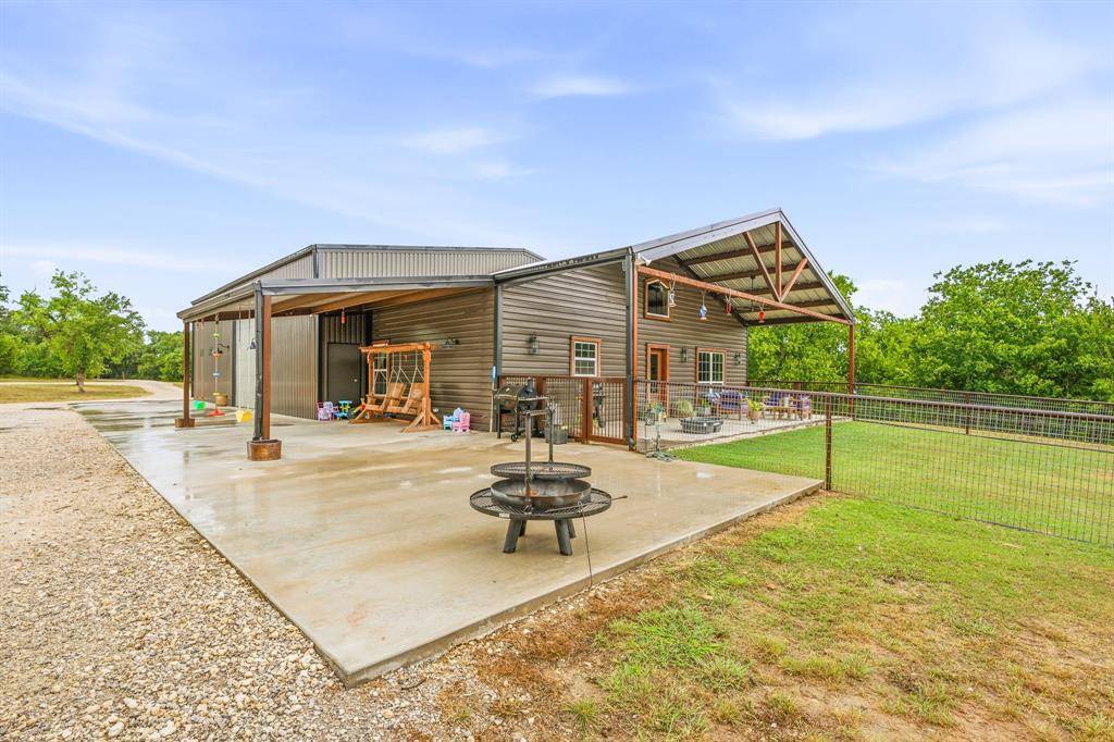 1219 State Highway 6, Hico, TX 76457