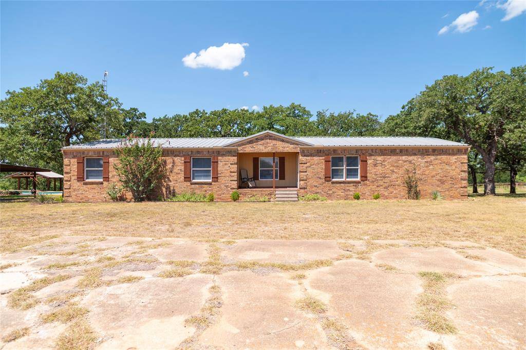 406 Private Road 3706, Bridgeport, TX 76426
