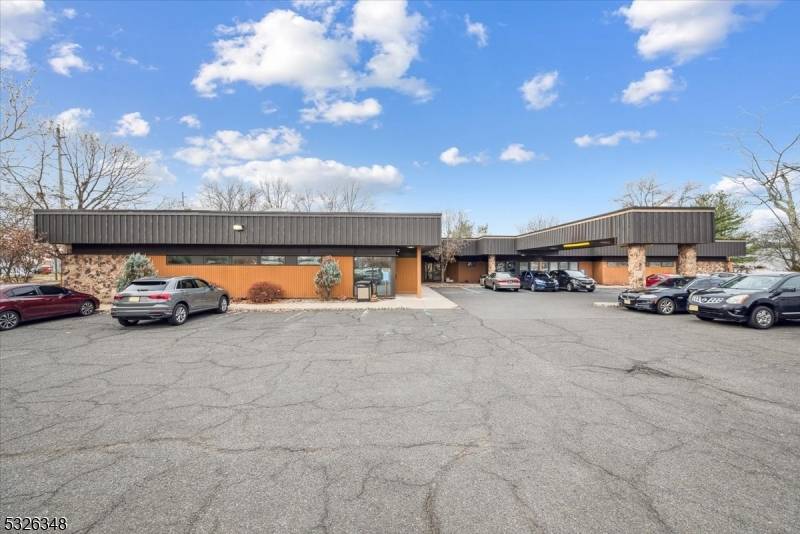215 Union Ave, Bridgewater Twp., NJ 08807