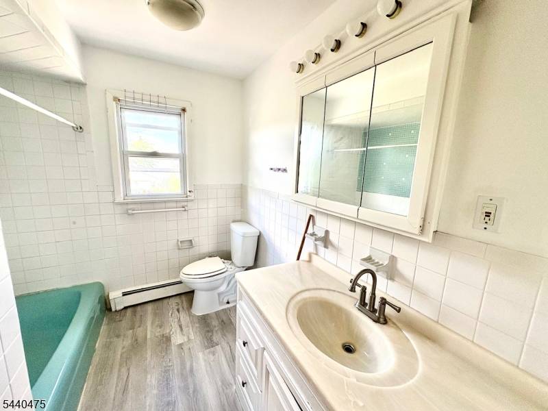 78 Arlington Ave #2, Clifton City, NJ 07011
