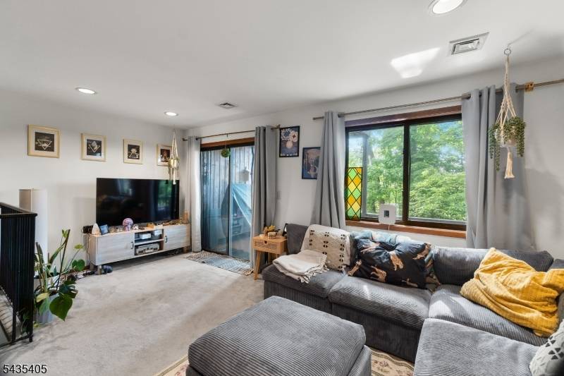 3 Port Royal Dr #3, Vernon Twp., NJ 07462