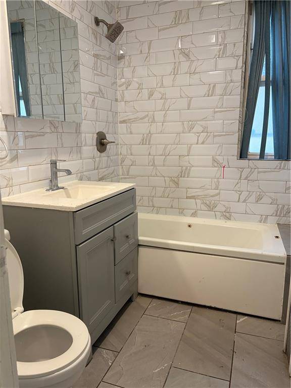 624 Lincoln AVE, Brooklyn, NY 11208