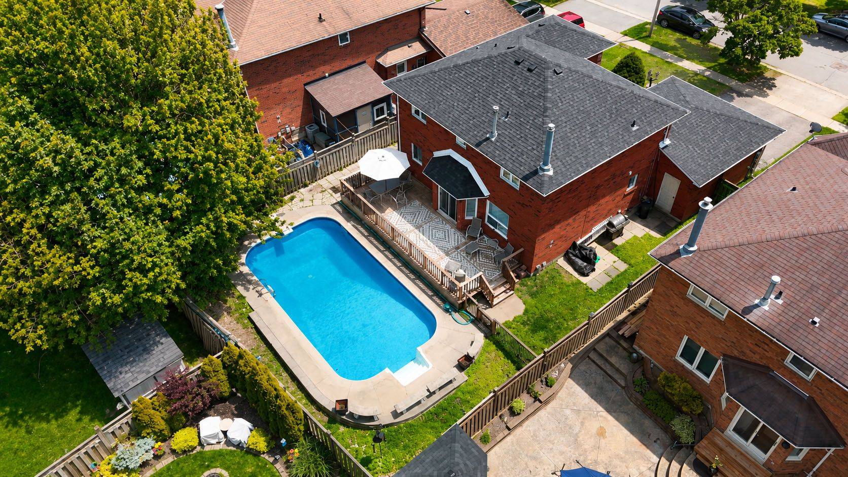 132 James ST, Barrie, ON L4N 6X9