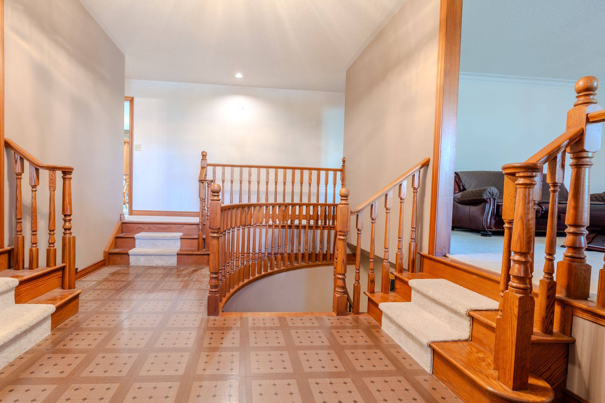 425 Golf Club RD, Hamilton, ON L0R 1P0