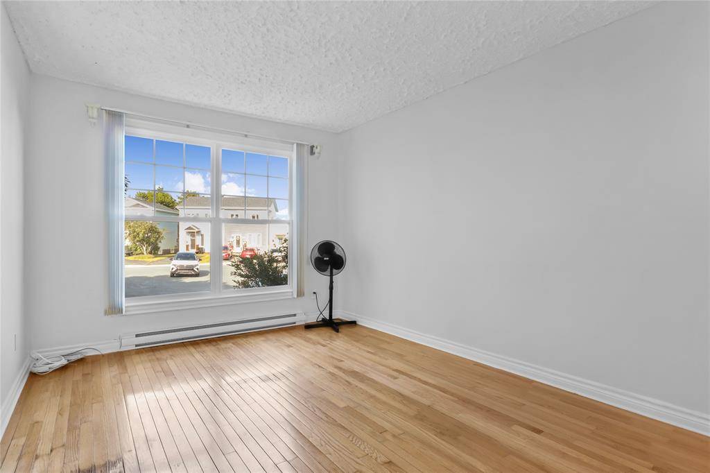 27 Robinsons Place, St John's, NL A1E 4K9