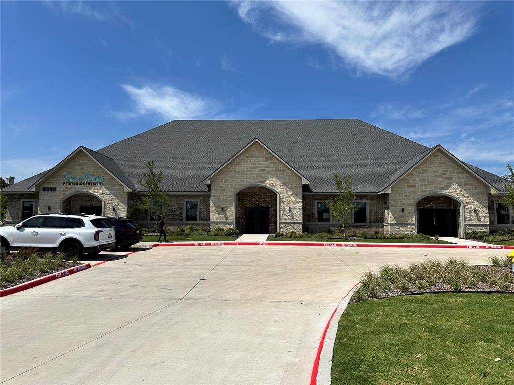 8590 Stonebrook Parkway, Frisco, TX 75034