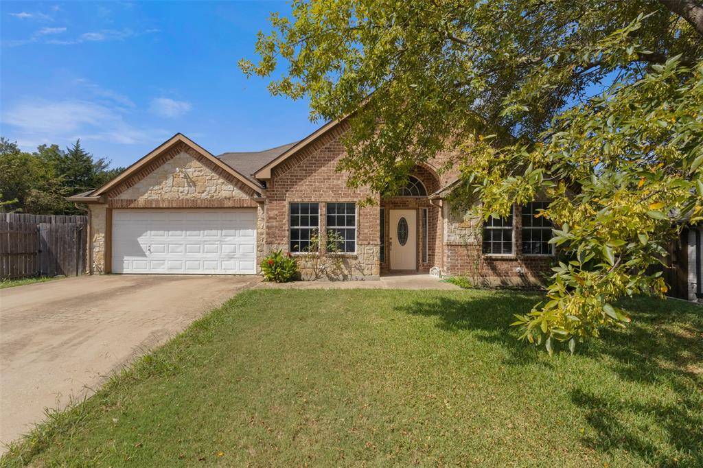490 Lynne Drive, Rockwall, TX 75032