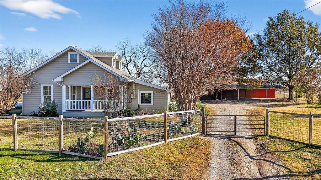 1883 S Fm 2077, Dodd City, TX 75438