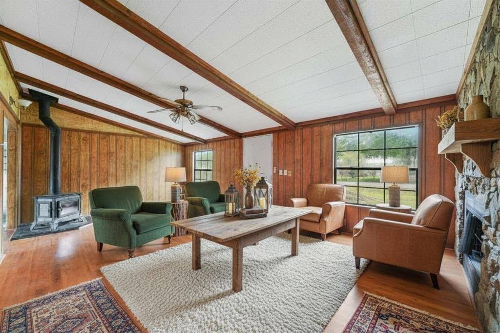 2300 Pecan Valley, Cleburne, TX 76031