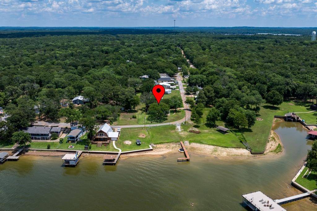 100 W Oak Acres Drive, Malakoff, TX 75148