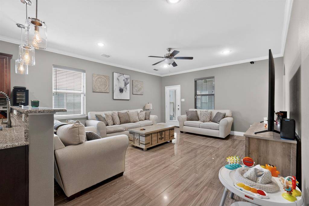1423 Barrel Drive, Dallas, TX 75253
