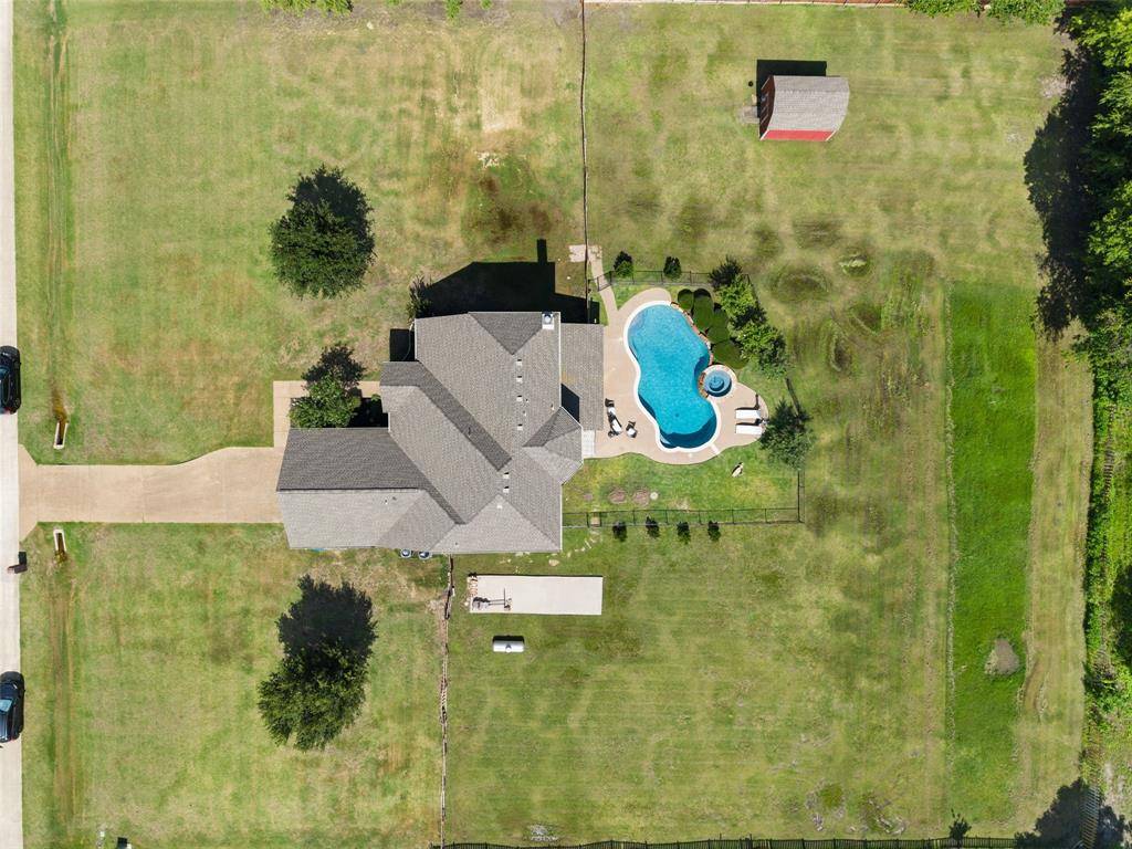 2305 Silver Maple Drive, St. Paul, TX 75098
