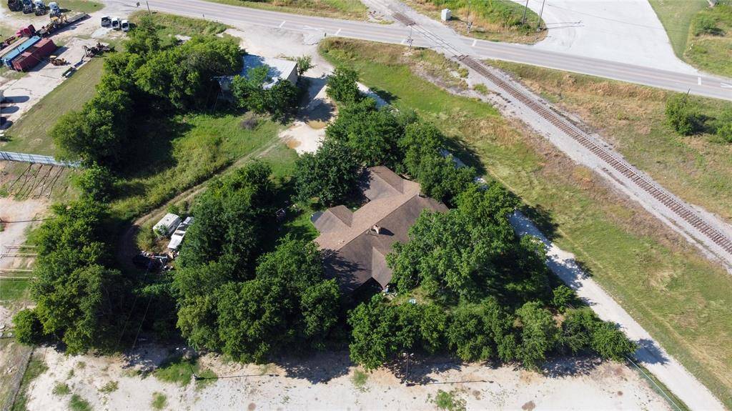 110 Lake Road, Bridgeport, TX 76426