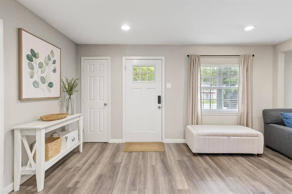 1503 Dale Drive, Arlington, TX 76010