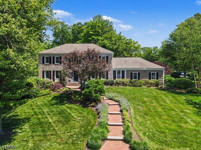 52 Hampton Rd, Chatham Twp., NJ 07928