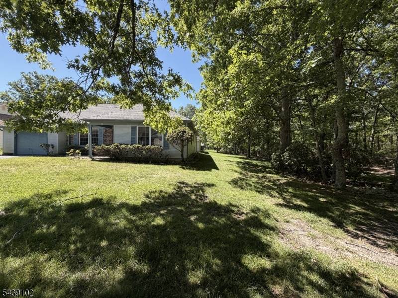 541 Petunia Ln, Manchester Twp., NJ 08759