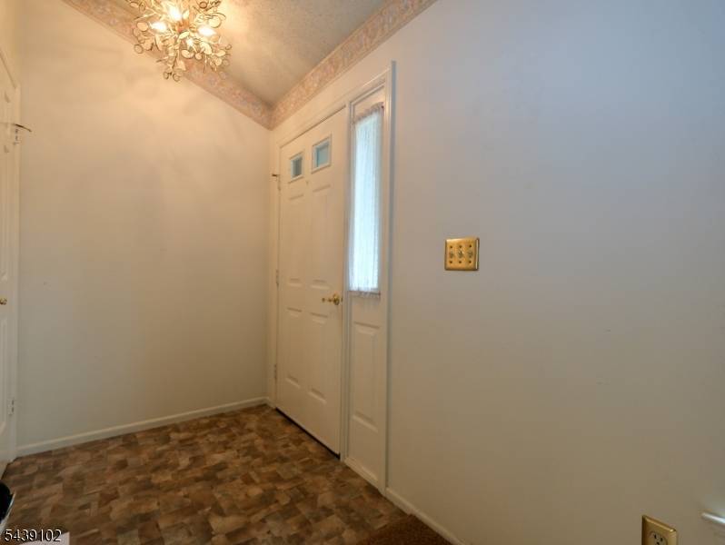541 Petunia Ln, Manchester Twp., NJ 08759