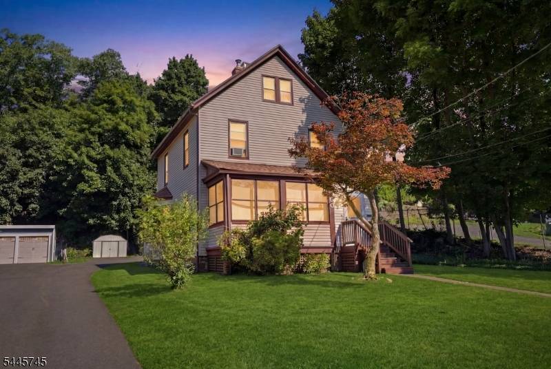 60 Martin Rd, Verona Twp., NJ 07044