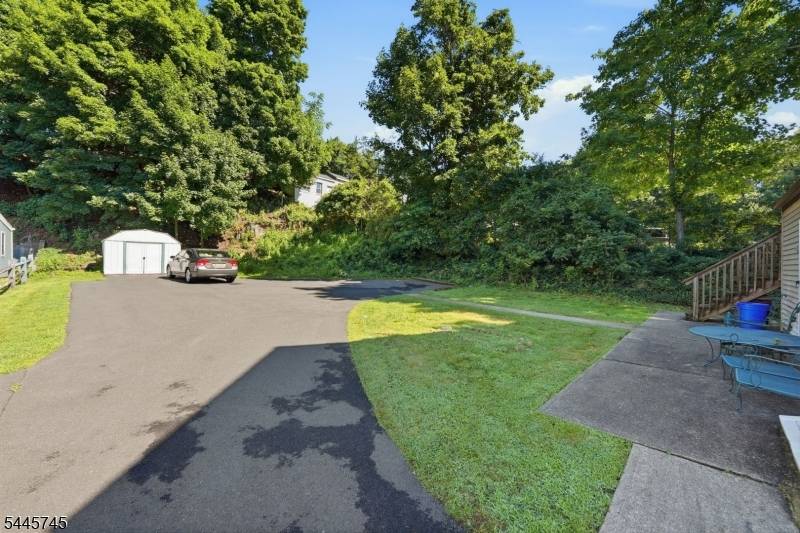 60 Martin Rd, Verona Twp., NJ 07044