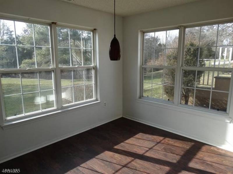 808 Magnolia Lane, Branchburg Twp., NJ 08876