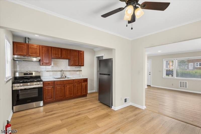 1212 Burnet Ave, Union Twp., NJ 07083