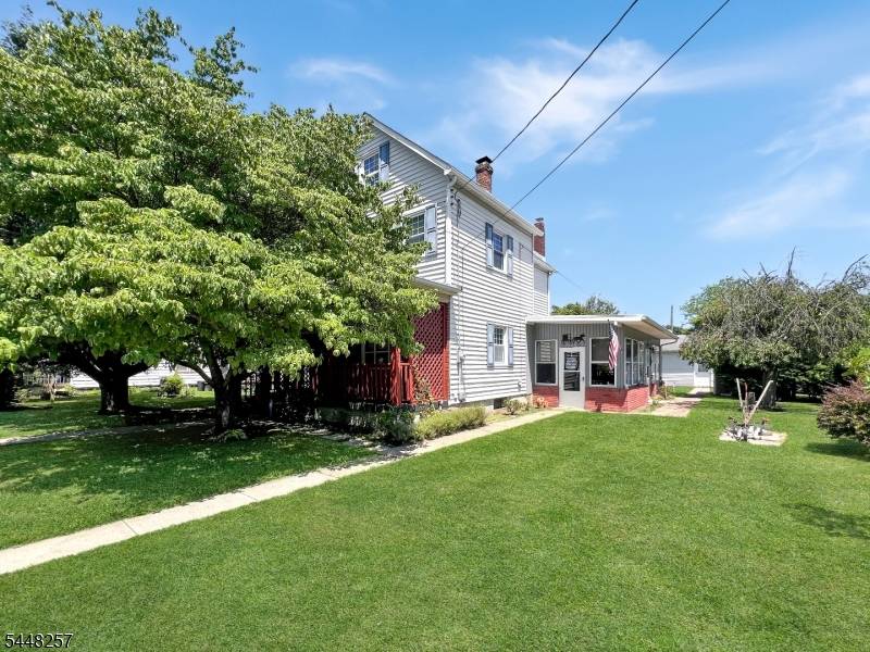 725 Sayre Ave, Phillipsburg Town, NJ 08865