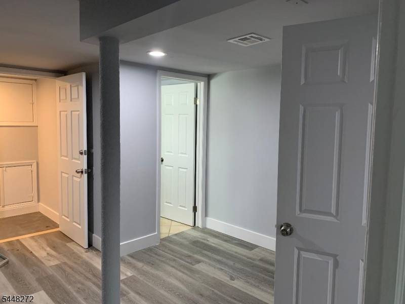 160 Brill St, Newark City, NJ 07105
